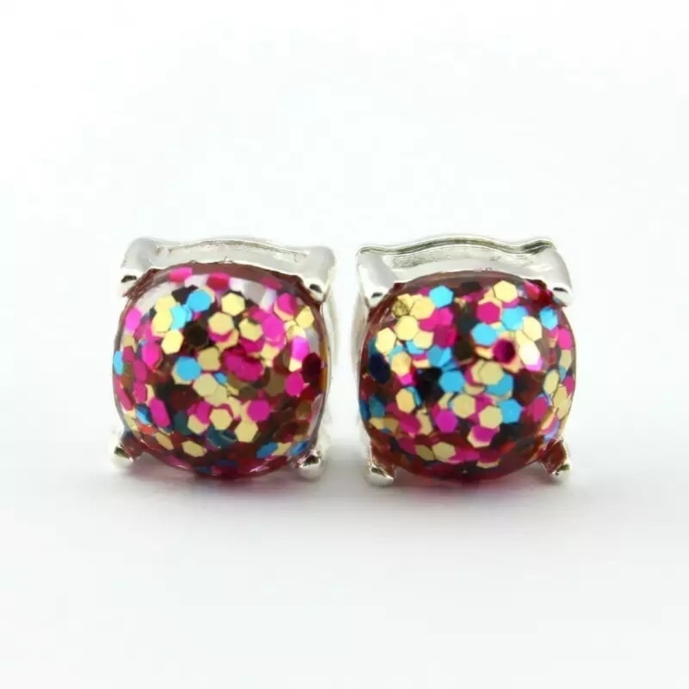 BOGO “Hot Pants” Confetti Earrings 🎉